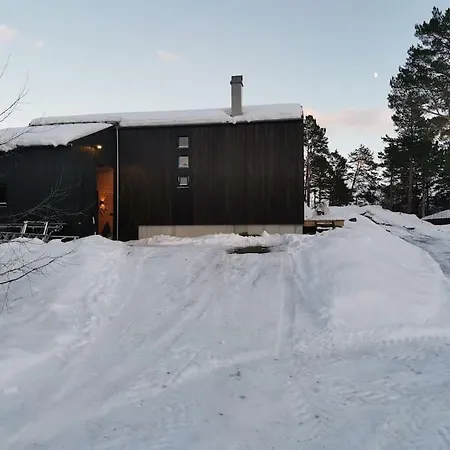 Huset Ved Skogen Ferienhaus *
