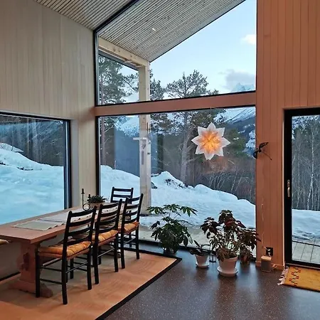 Huset Ved Skogen Ferienhaus