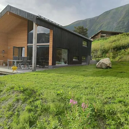 בית נופש Huset Ved Skogen *