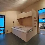 Huset Ved Skogen * Isfjorden
